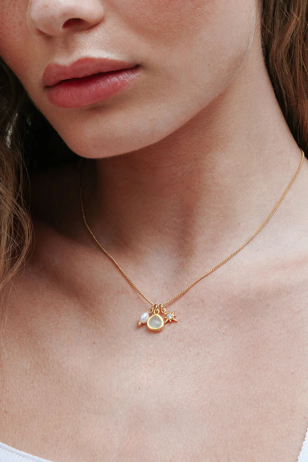 שרשרת בסיס חלקה עם צ׳ארמס לבחירה