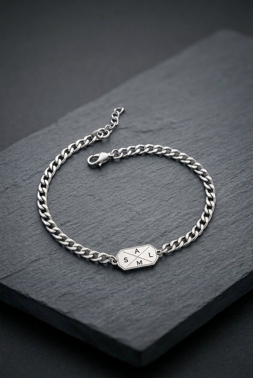 צמיד לגבר עם חריטה אישית - ליאו