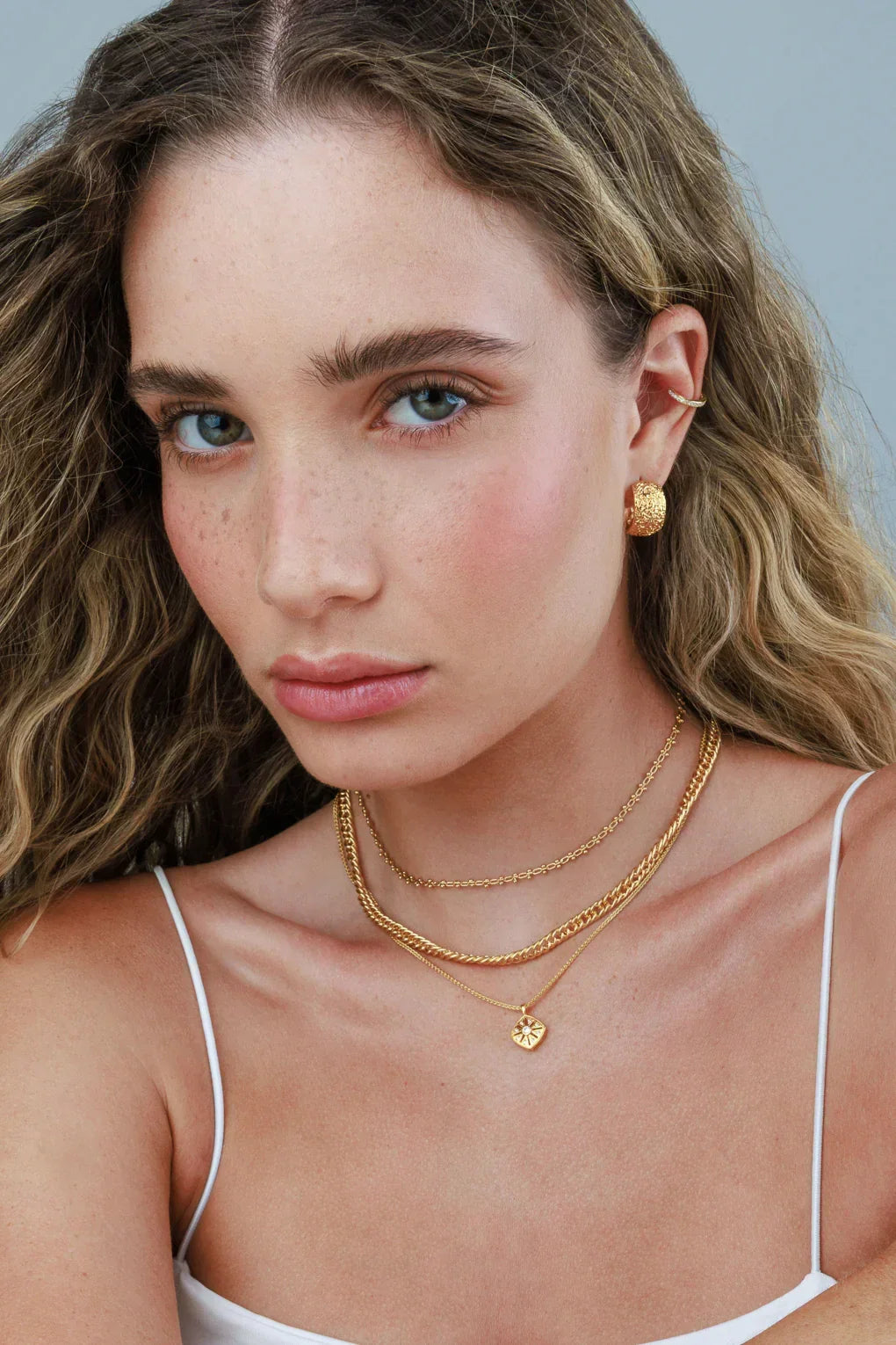 עגילי חישוק טריקסי