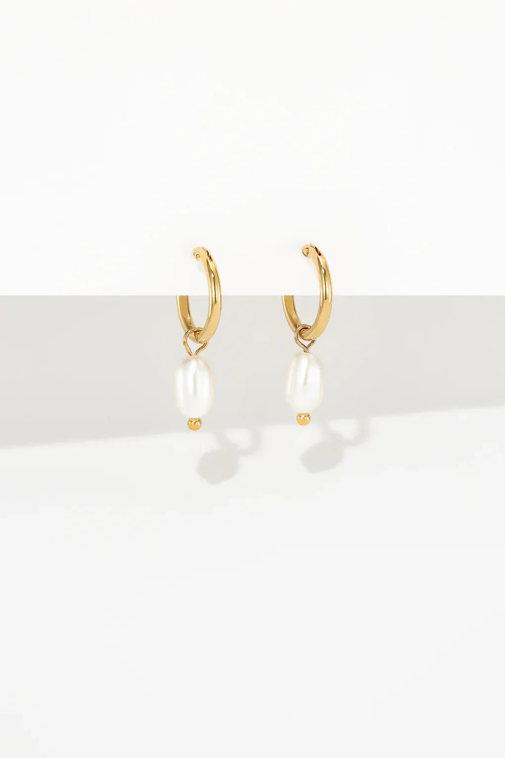 עגילי ג'ולס