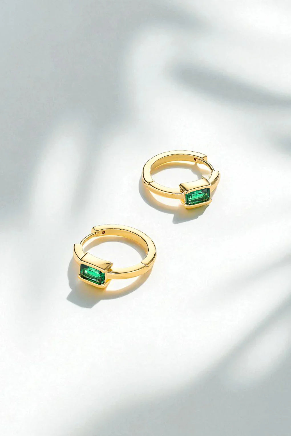 עגילי חישוק רומי