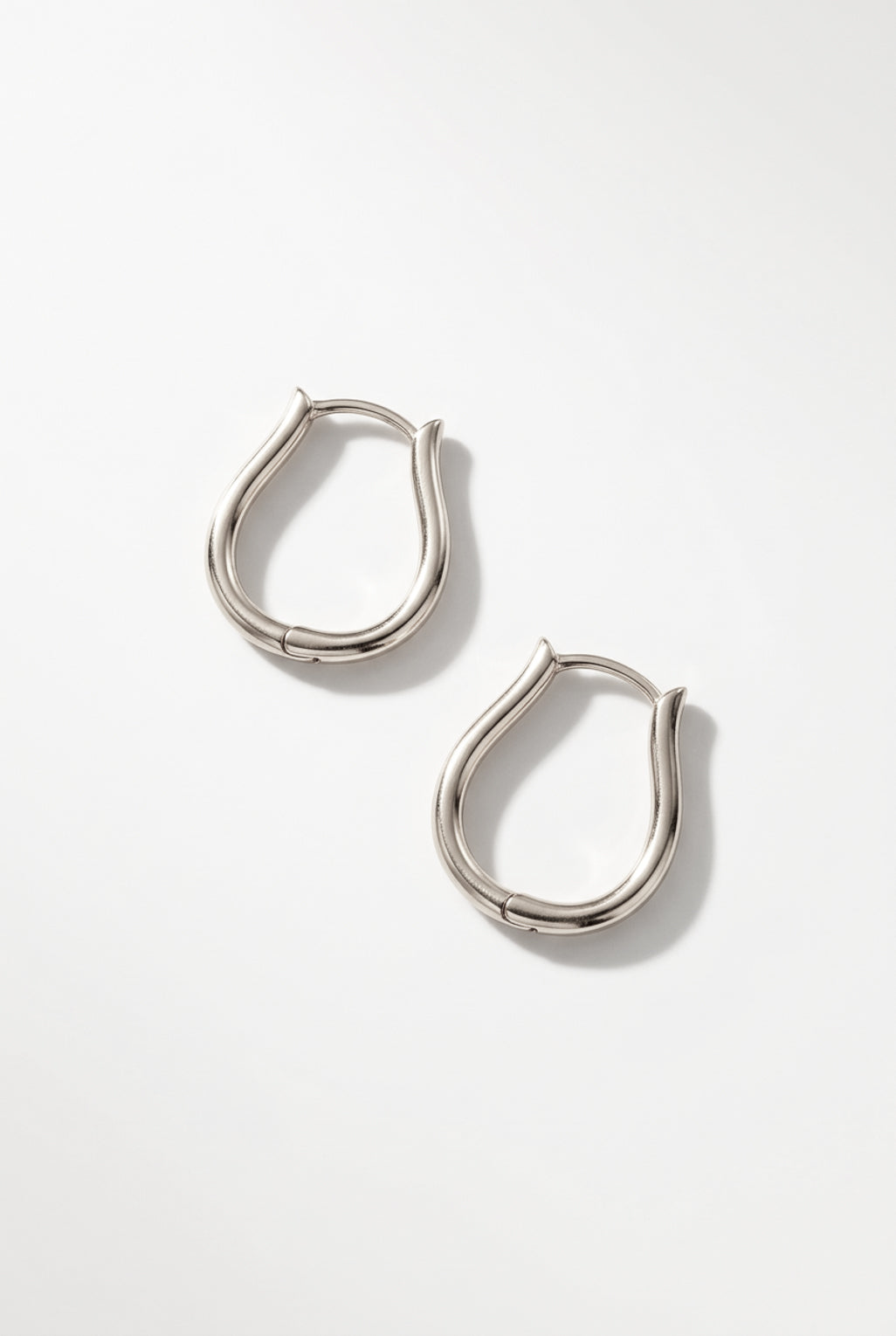 עגילי חישוק מרין