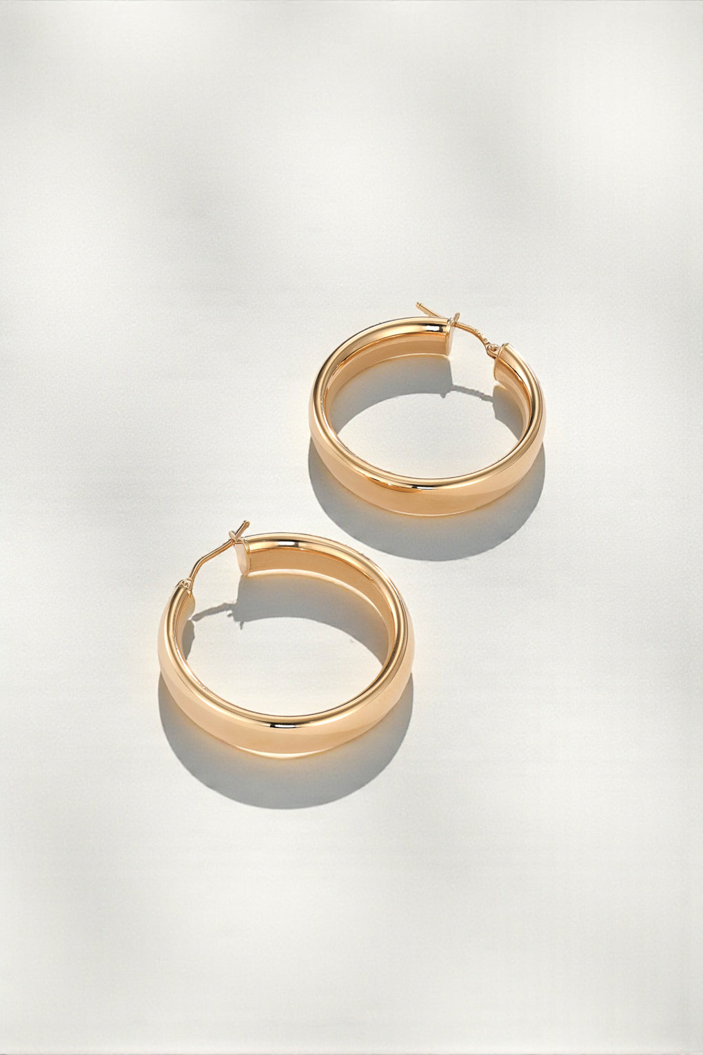 עגילי סם בזהב 14K