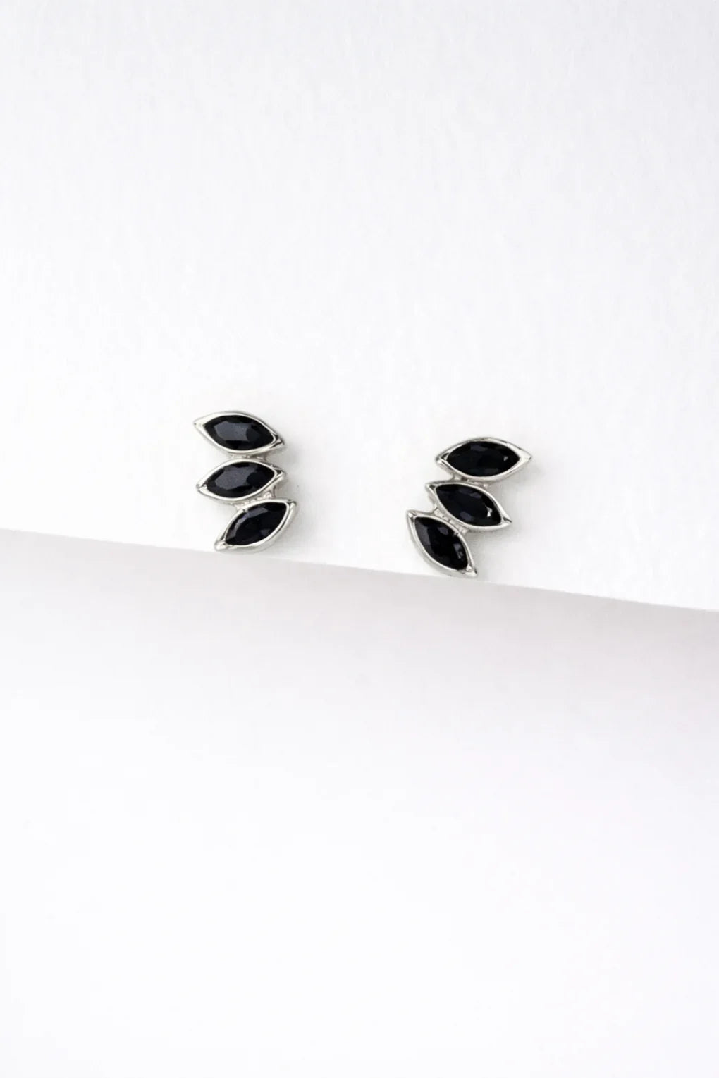 עגילי לאנה בזהב 14K