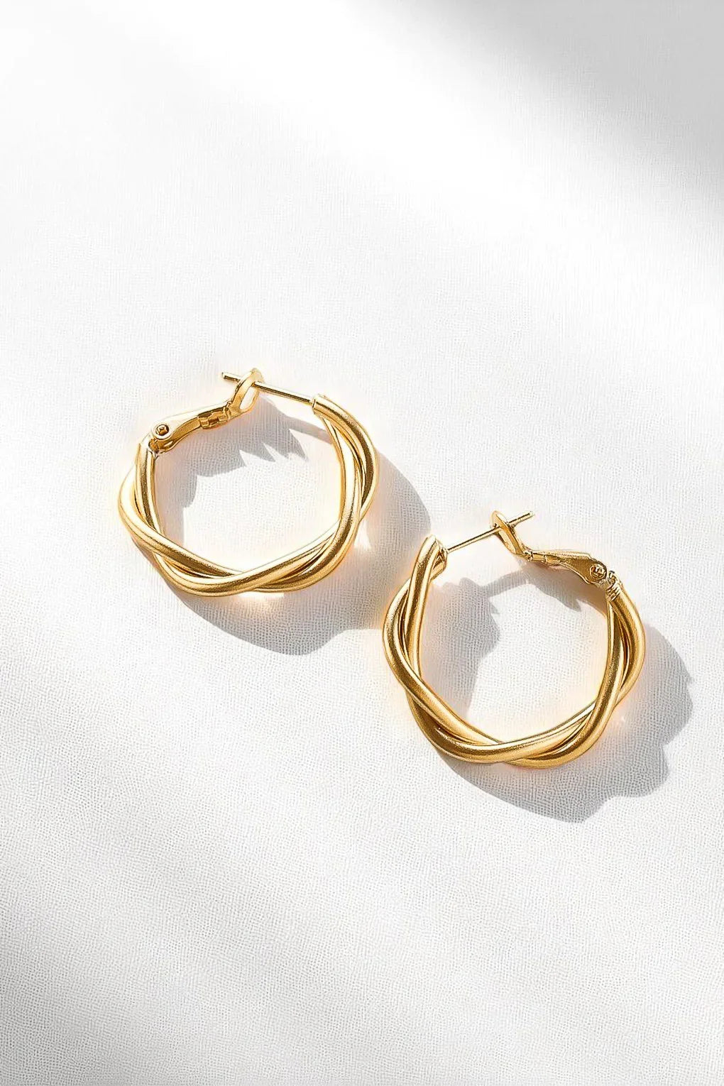 עגילי היבריס