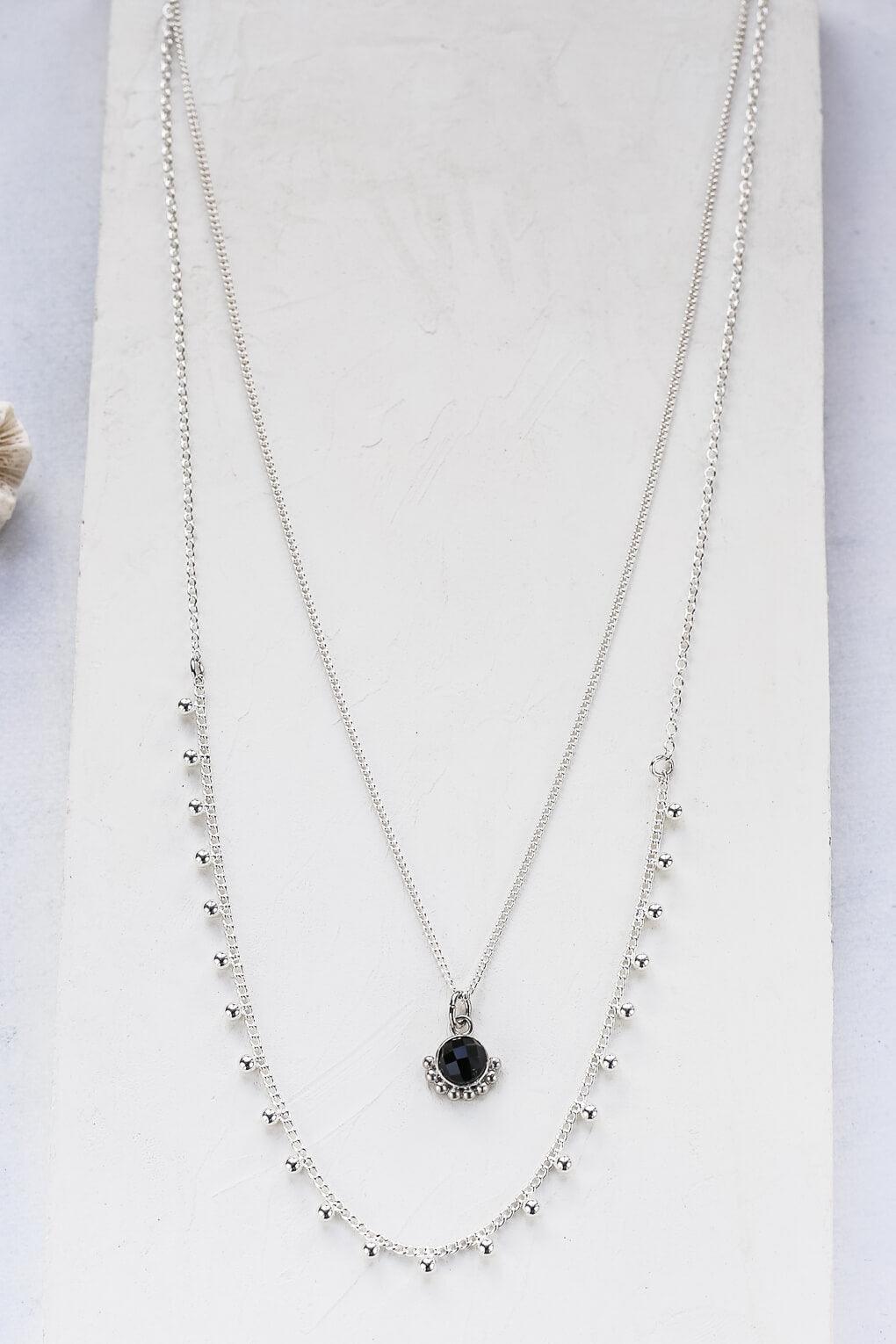 flor necklace