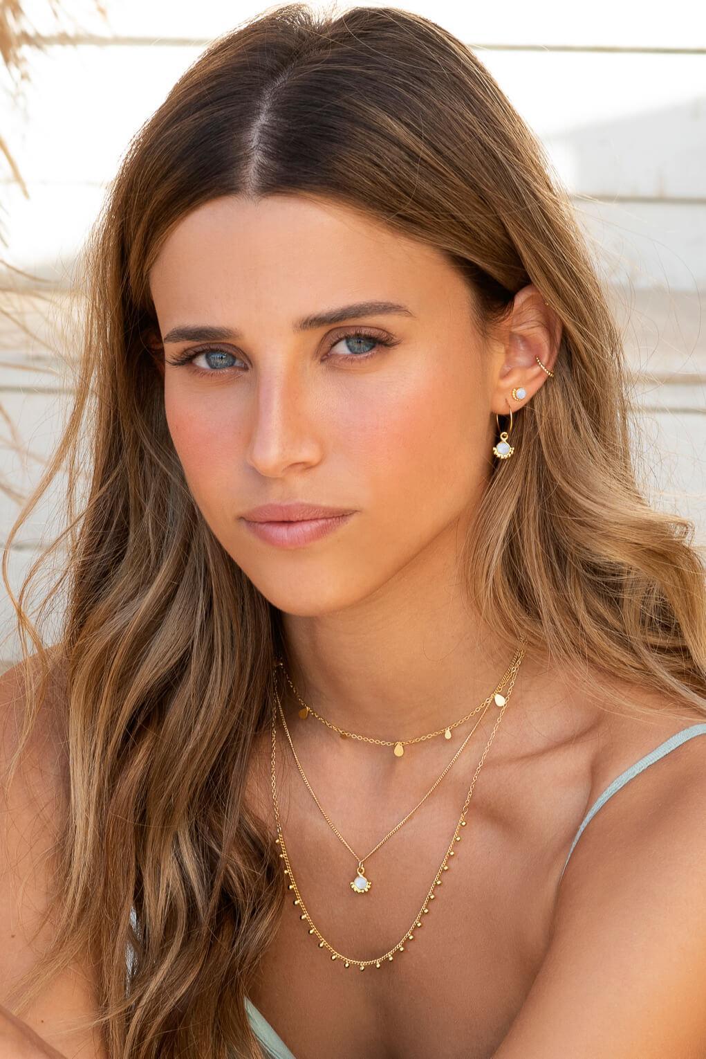 flor necklace