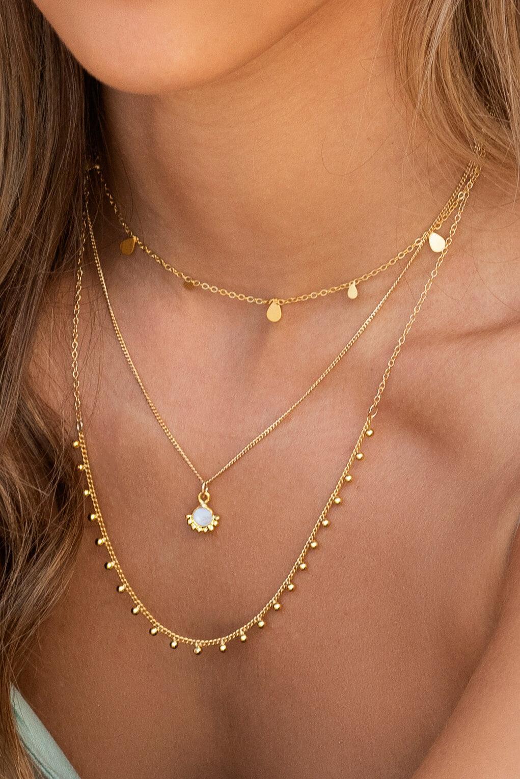 flor necklace