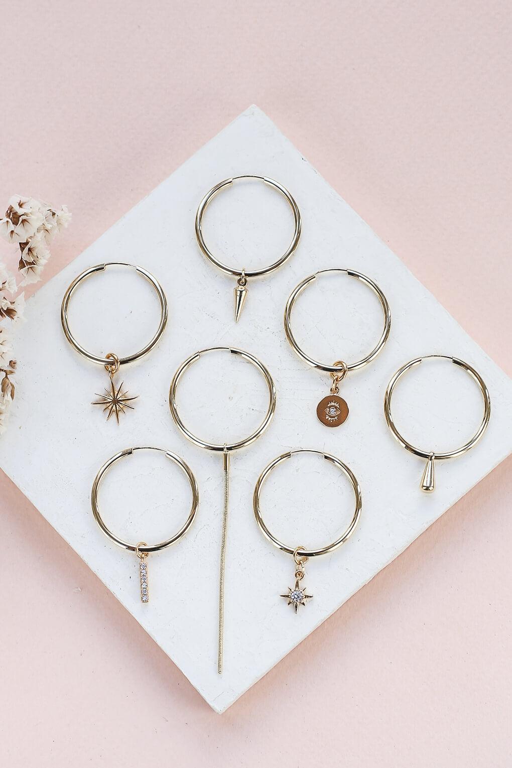 סט עגילי דפני בזהב 14K עם תליונים מתחלפים