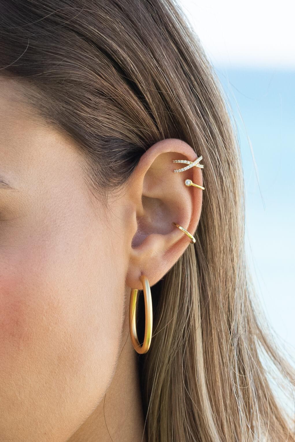 x earring