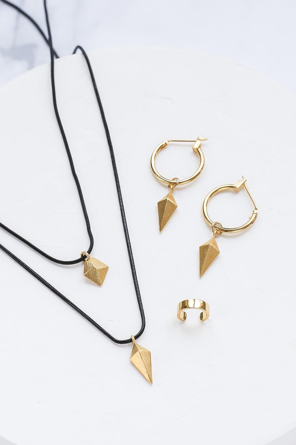 Noir Earrings