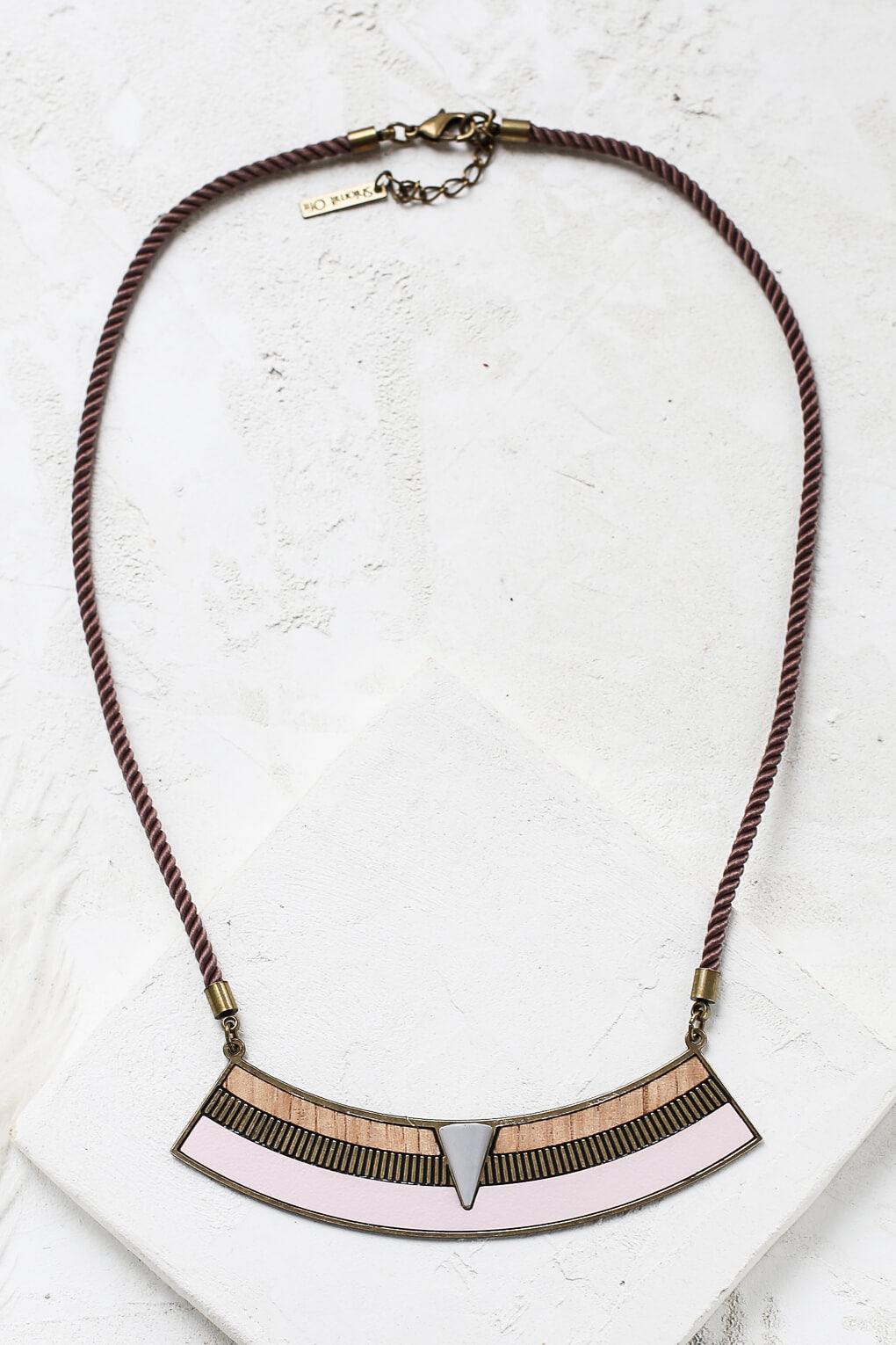 שרשרת לאונורה