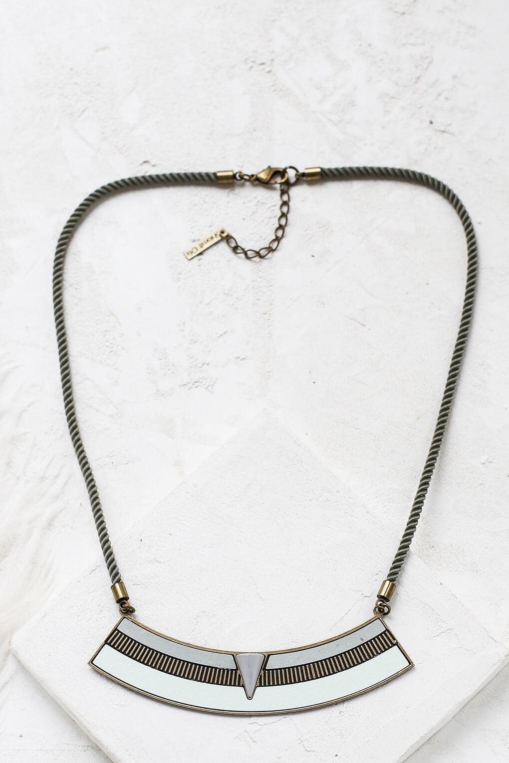 שרשרת לאונורה