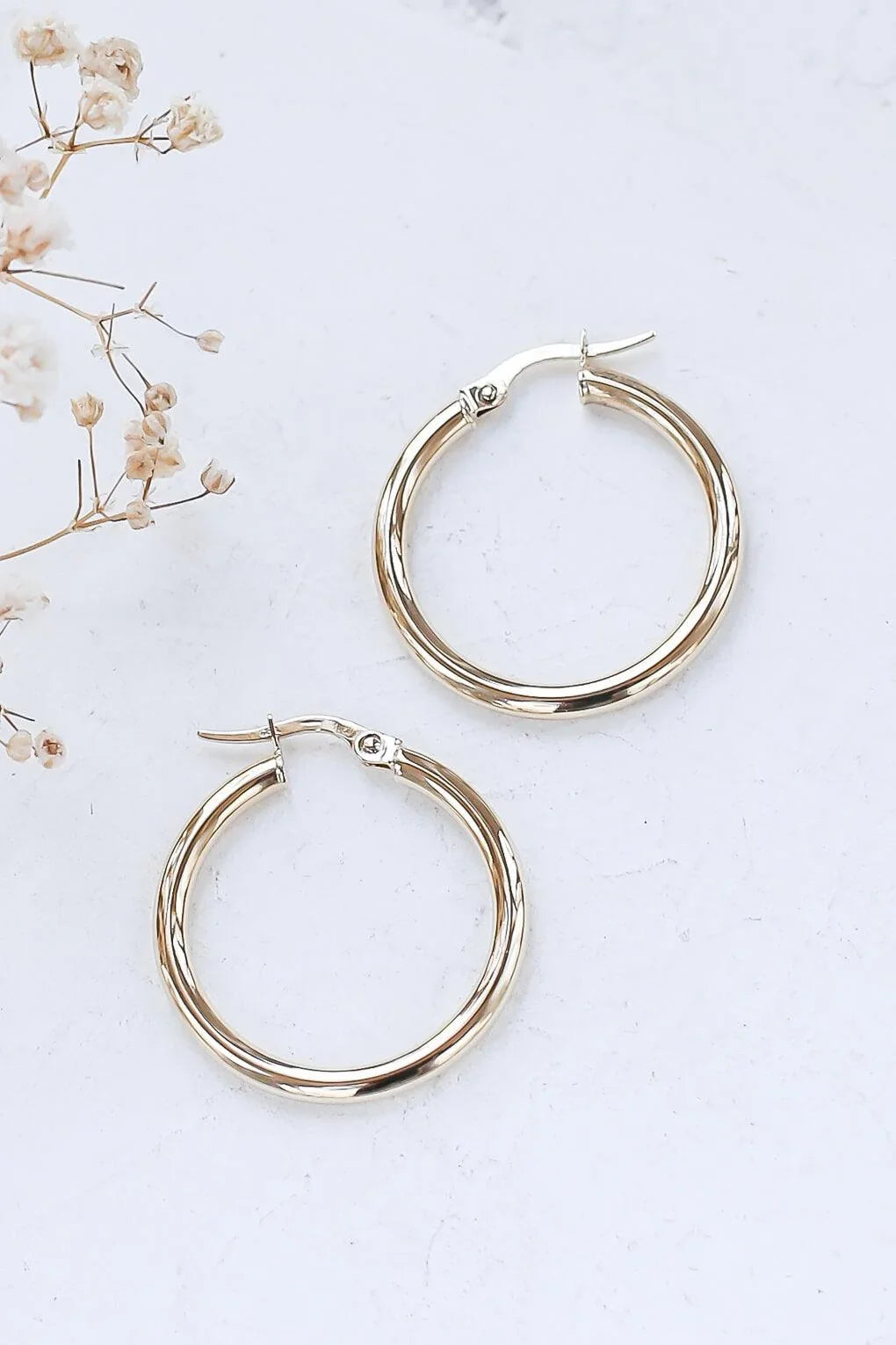 Lizzie Earrings in 14K gold