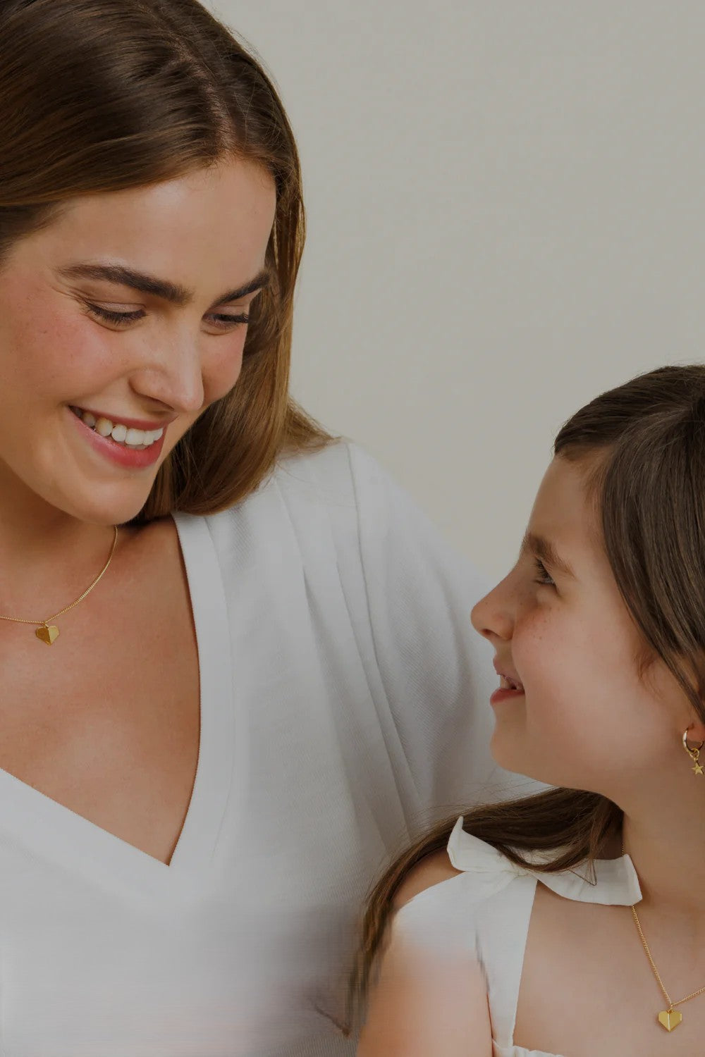 מתנות בת מצווה שכיף לקבל: טרנדים לתכשיטי נערות ב-2026