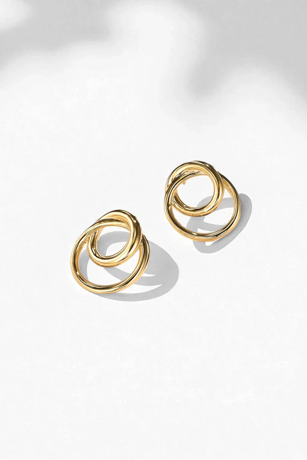 עגילי ליביה