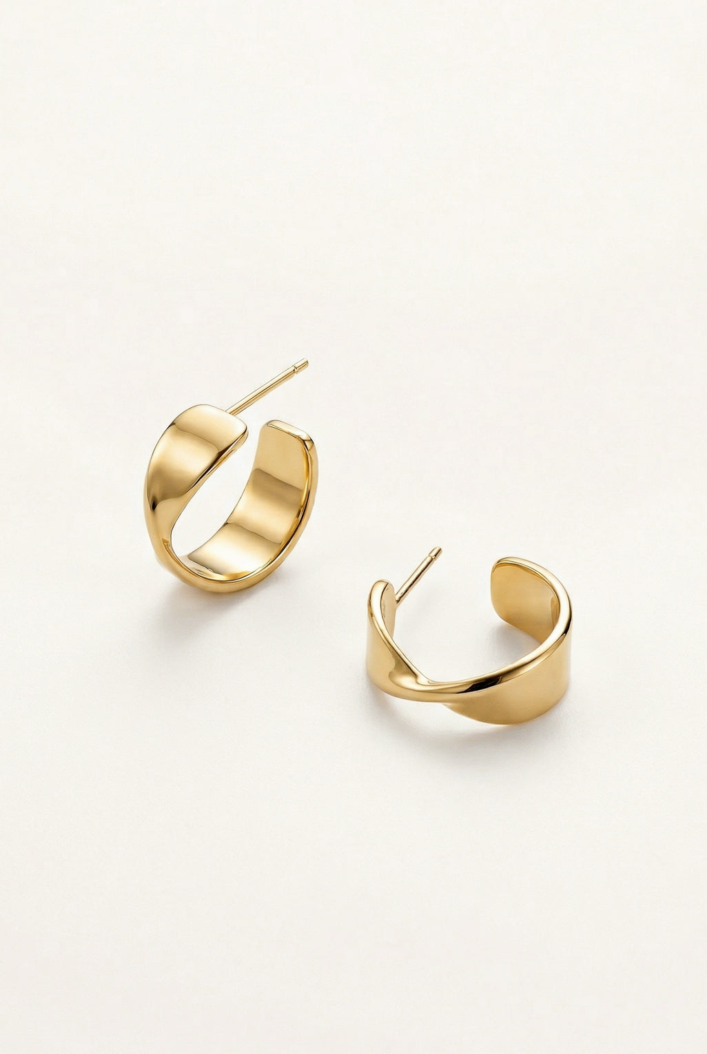 עגילי חישוק סוול