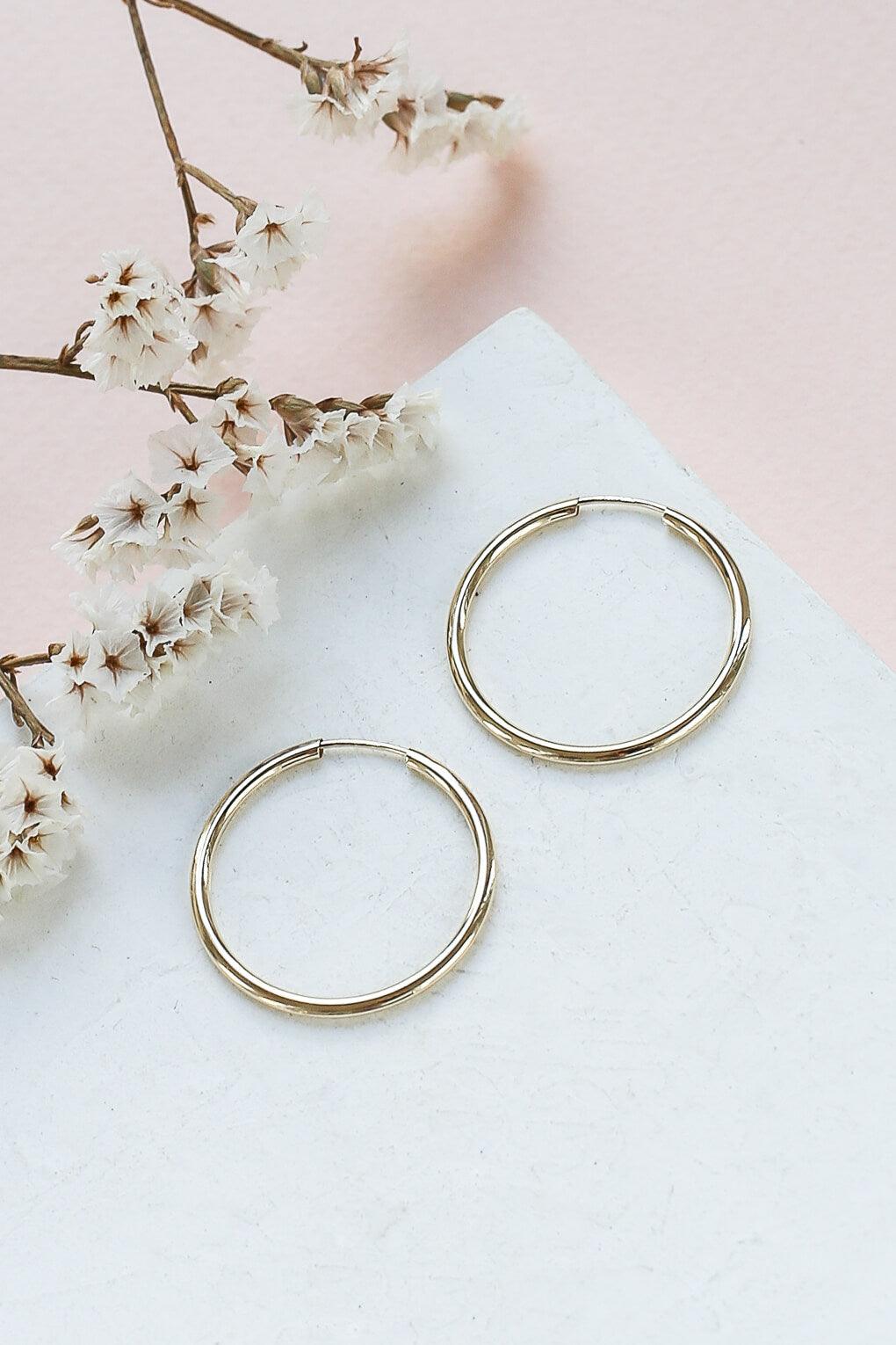 Daphne Earrings in-14K gold