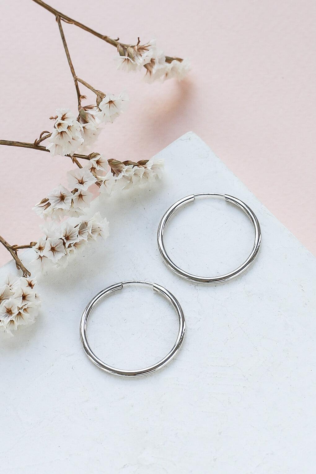Daphne Earrings in 14K-gold