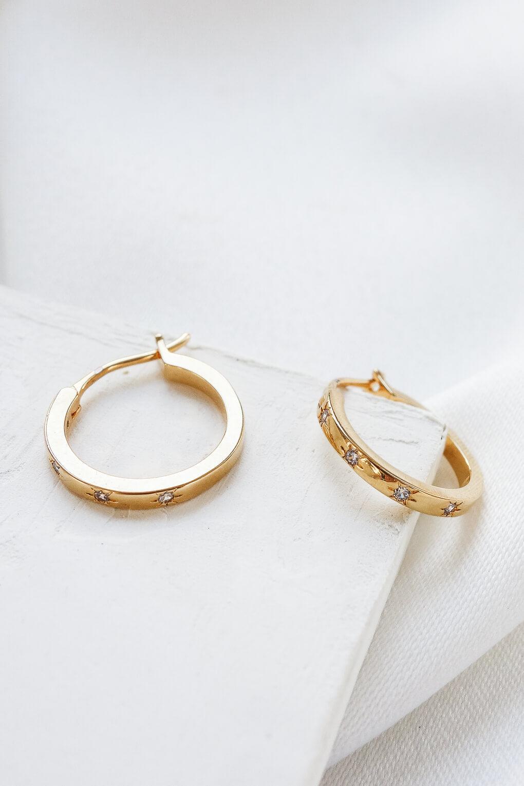 עגילי חישוק אימפריאל