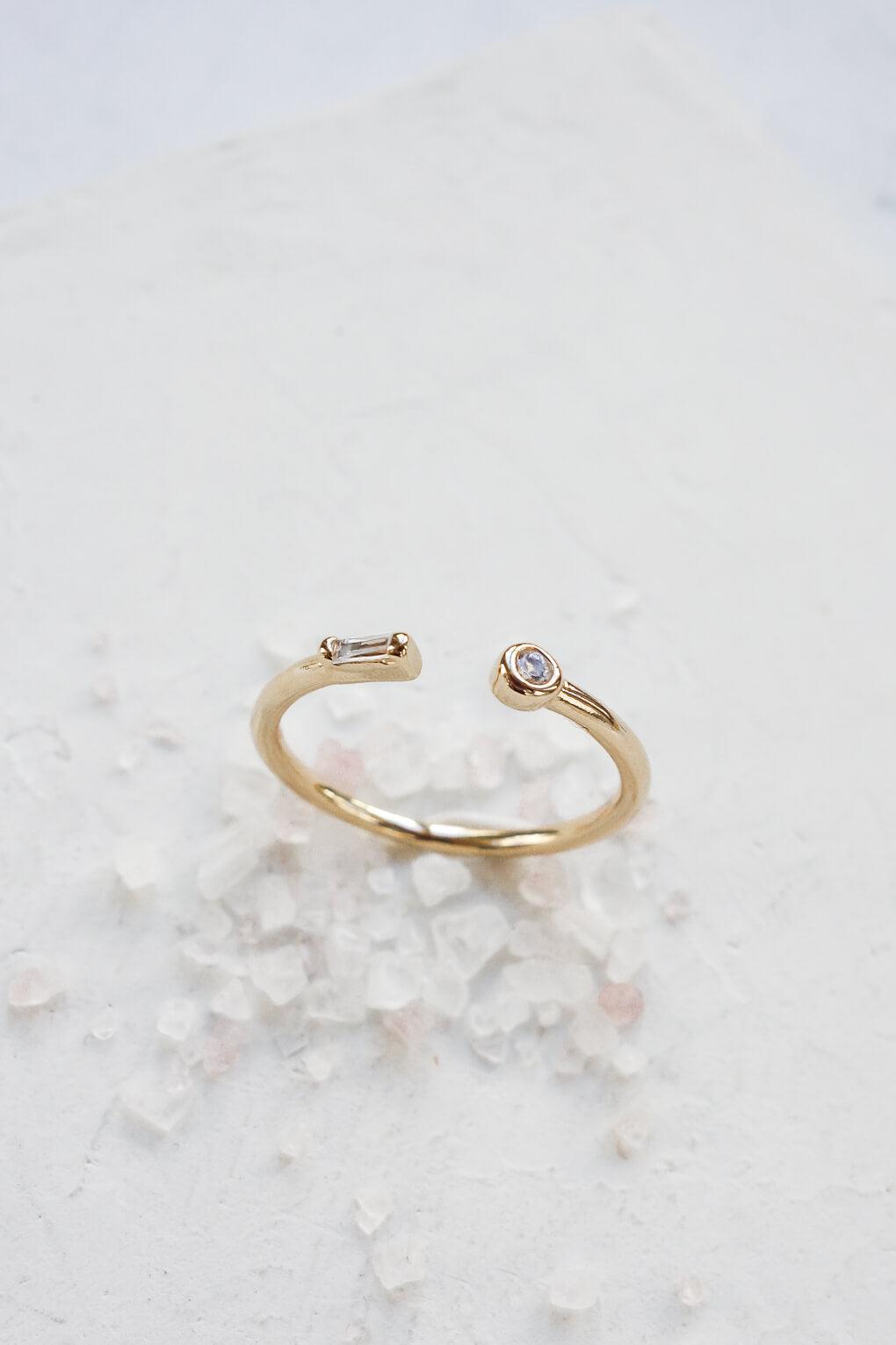 UNO RING