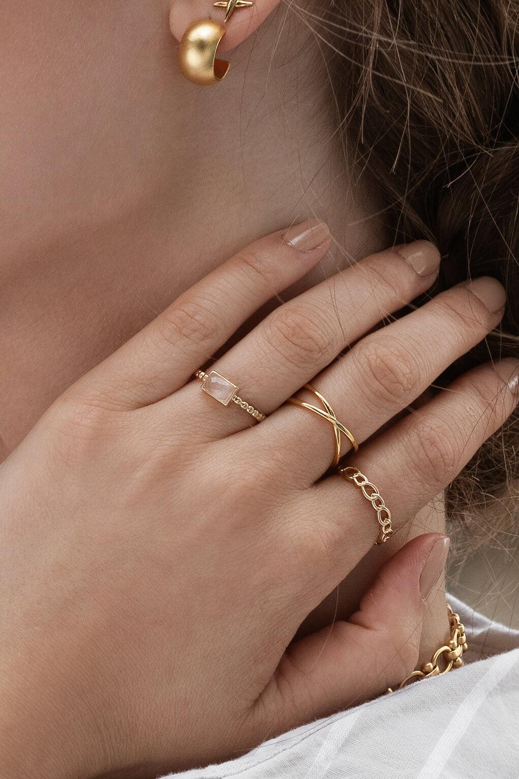 Dorinne Ring