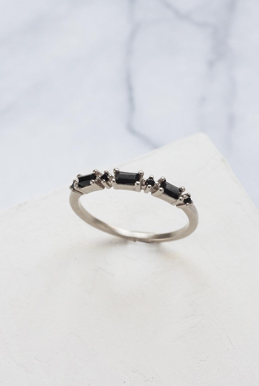 Simone Ring