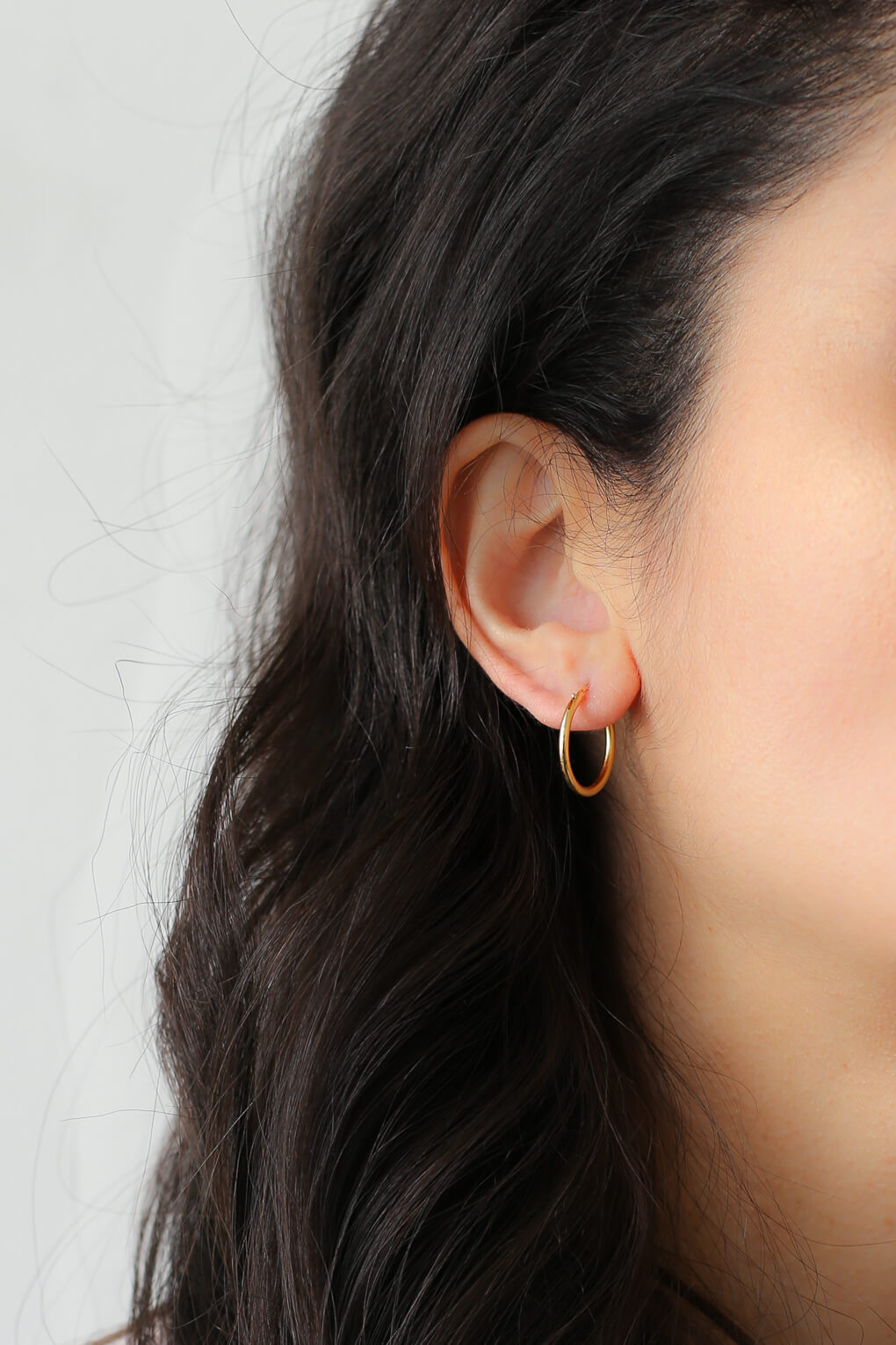 18 mm hoop earrings