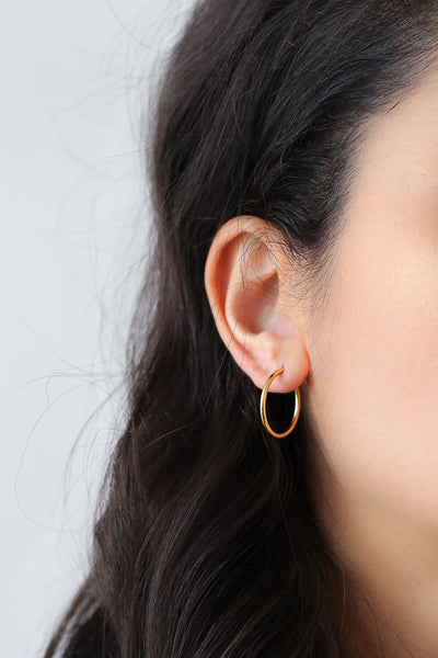 20 mm hoop earrings