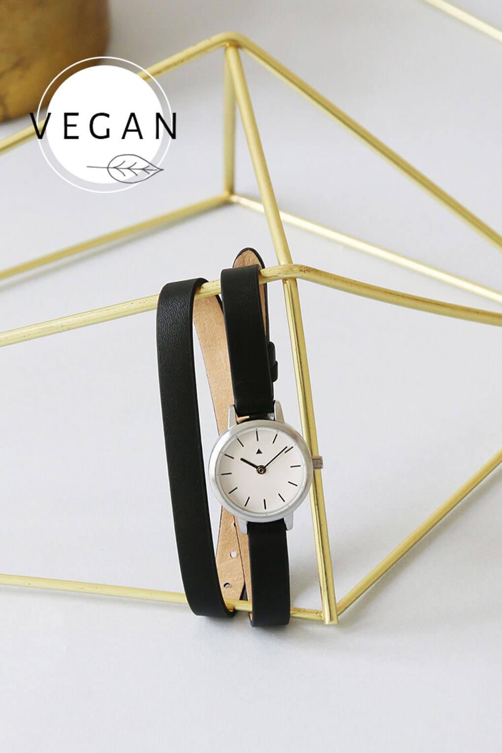 22 mm silver watch in black - VEGAN