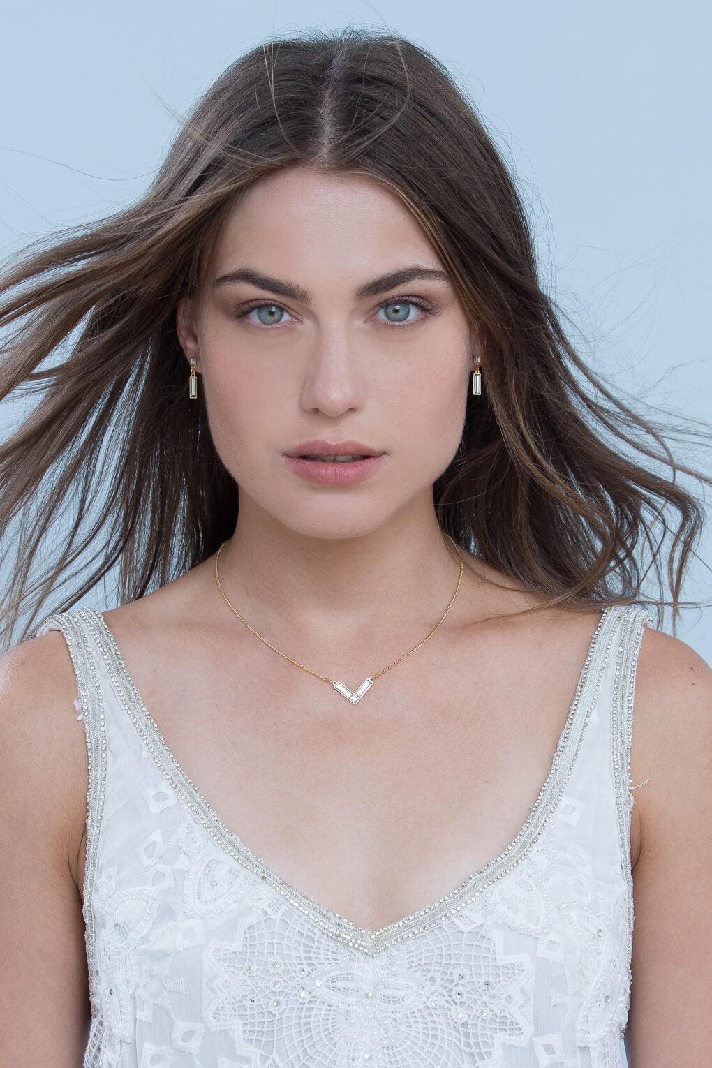 עגילי קיארה