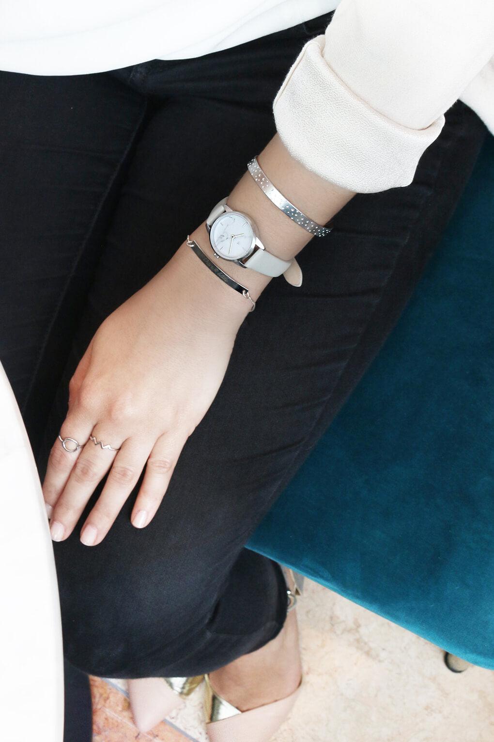 25 mm silver watch in marble