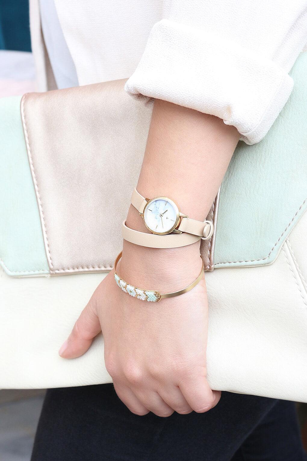 22 mm watch in marble
